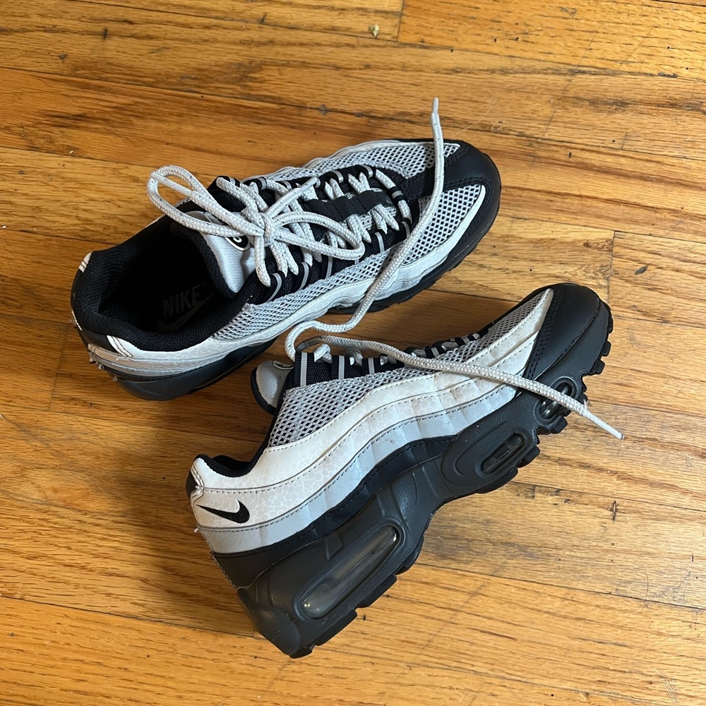 Nike Women’s Air Max 95